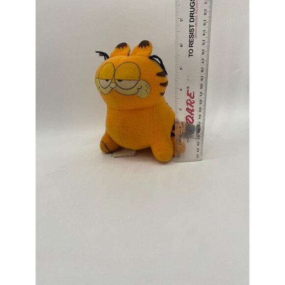 Rare 1981 Garfield Plush: Vintage Cartoon Cat Collectible by Fun Farm - Picture 2 of 10